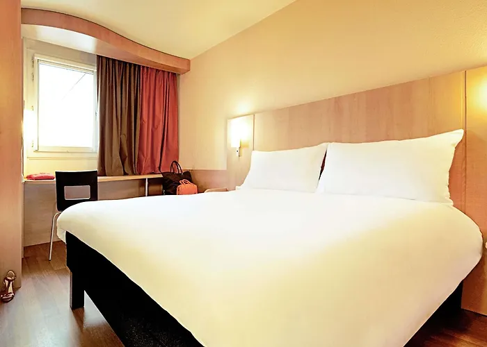 Ibis Annecy Centre Vieille Ville